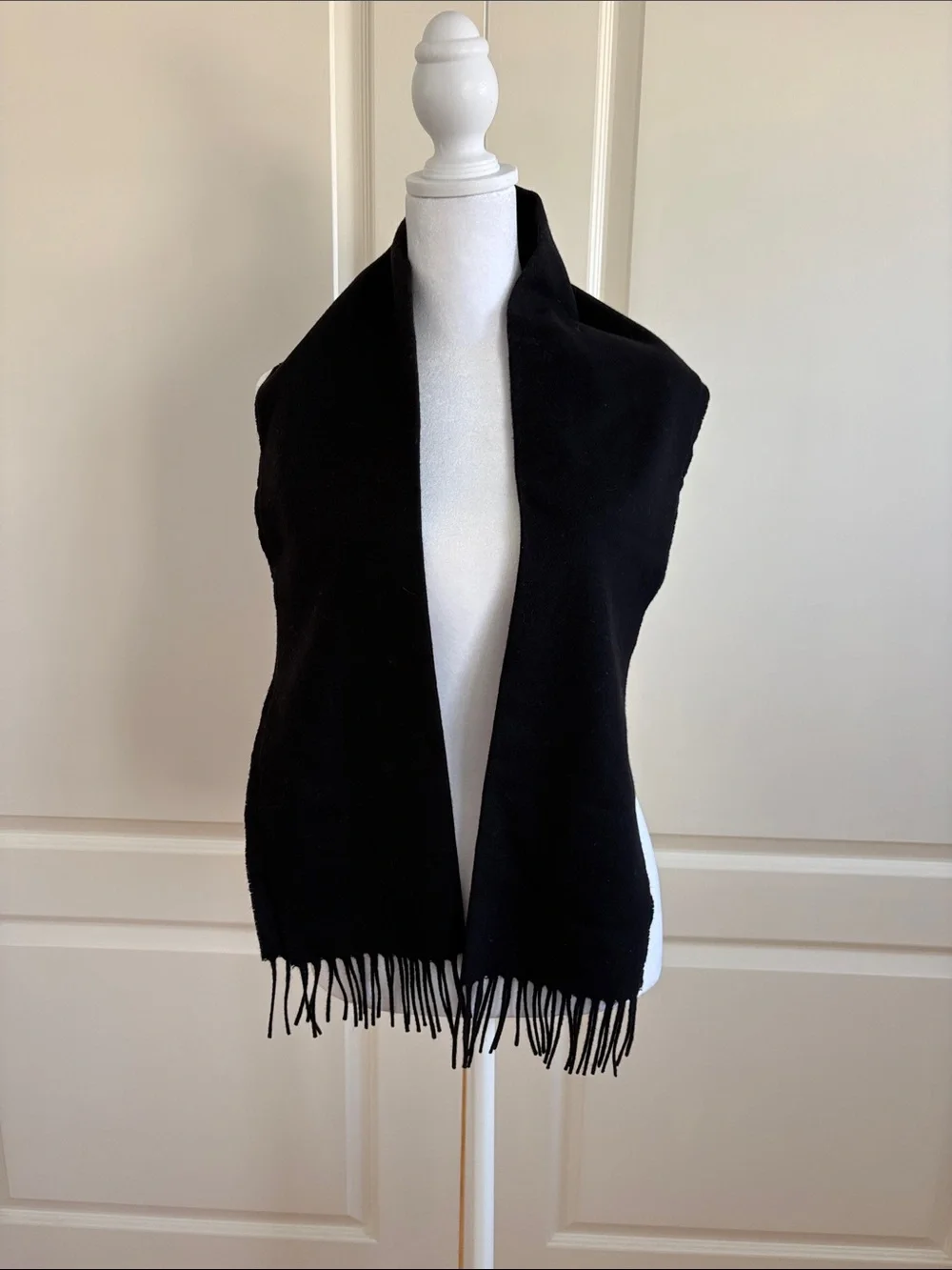 PENDLETON 100% VIRGIN WOOL SCARF BLACK